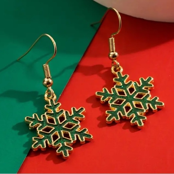 Green Sparkle Snowflake Dangle Earrings - Picture 2 of 5